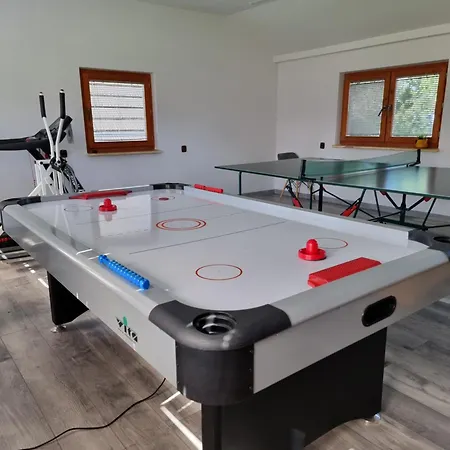 U Jacka Sauna Bilard Tenis Air Hockey Pilkarzyki Bawialnia Plac Zabaw Zab